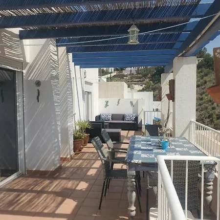 Bella - Penthouse - Sleeps 4 - R065 Apartment