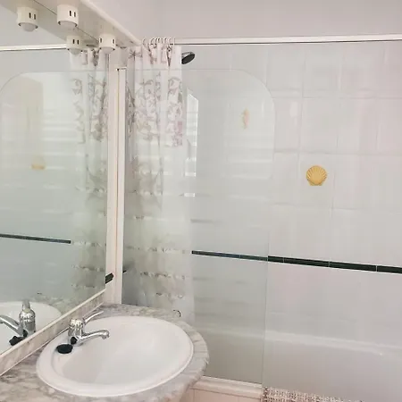 Apartment Bella - Penthouse - Sleeps 4 - R065 *