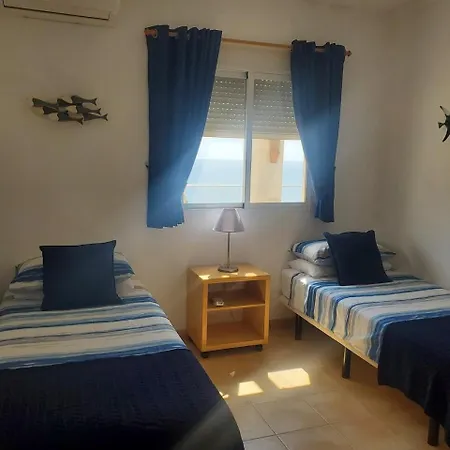 Bella - Penthouse - Sleeps 4 - R065 Apartment